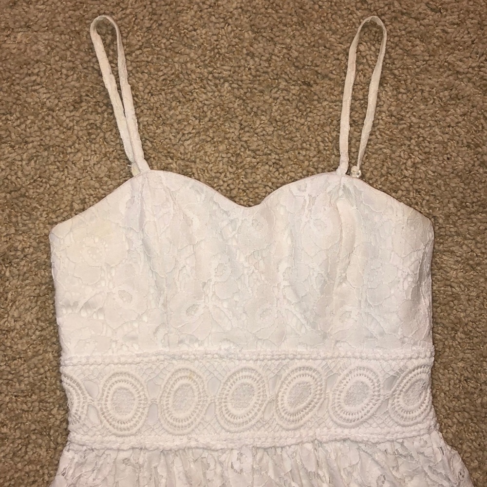 White lace dress